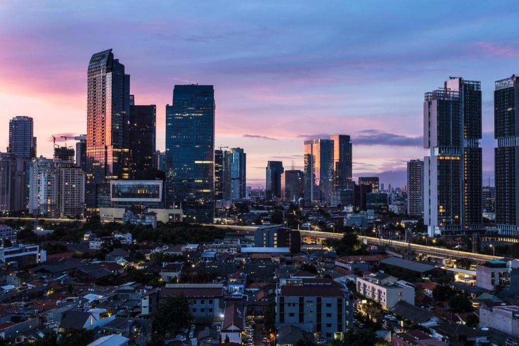 Hotel Grandhika Iskandarsyah Jakarta Exterior photo