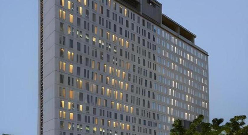 Hotel Grandhika Iskandarsyah Jakarta Exterior photo