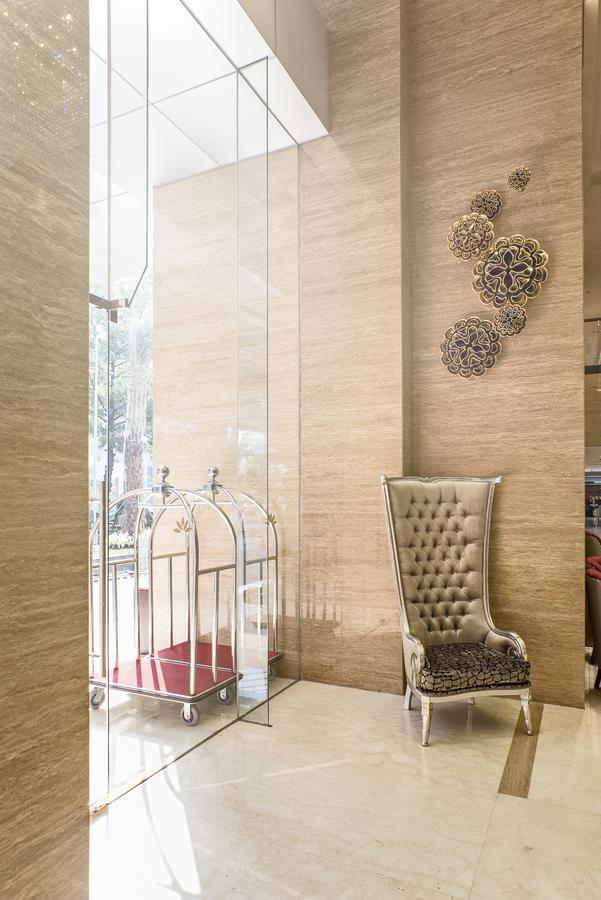 Hotel Grandhika Iskandarsyah Jakarta Exterior photo