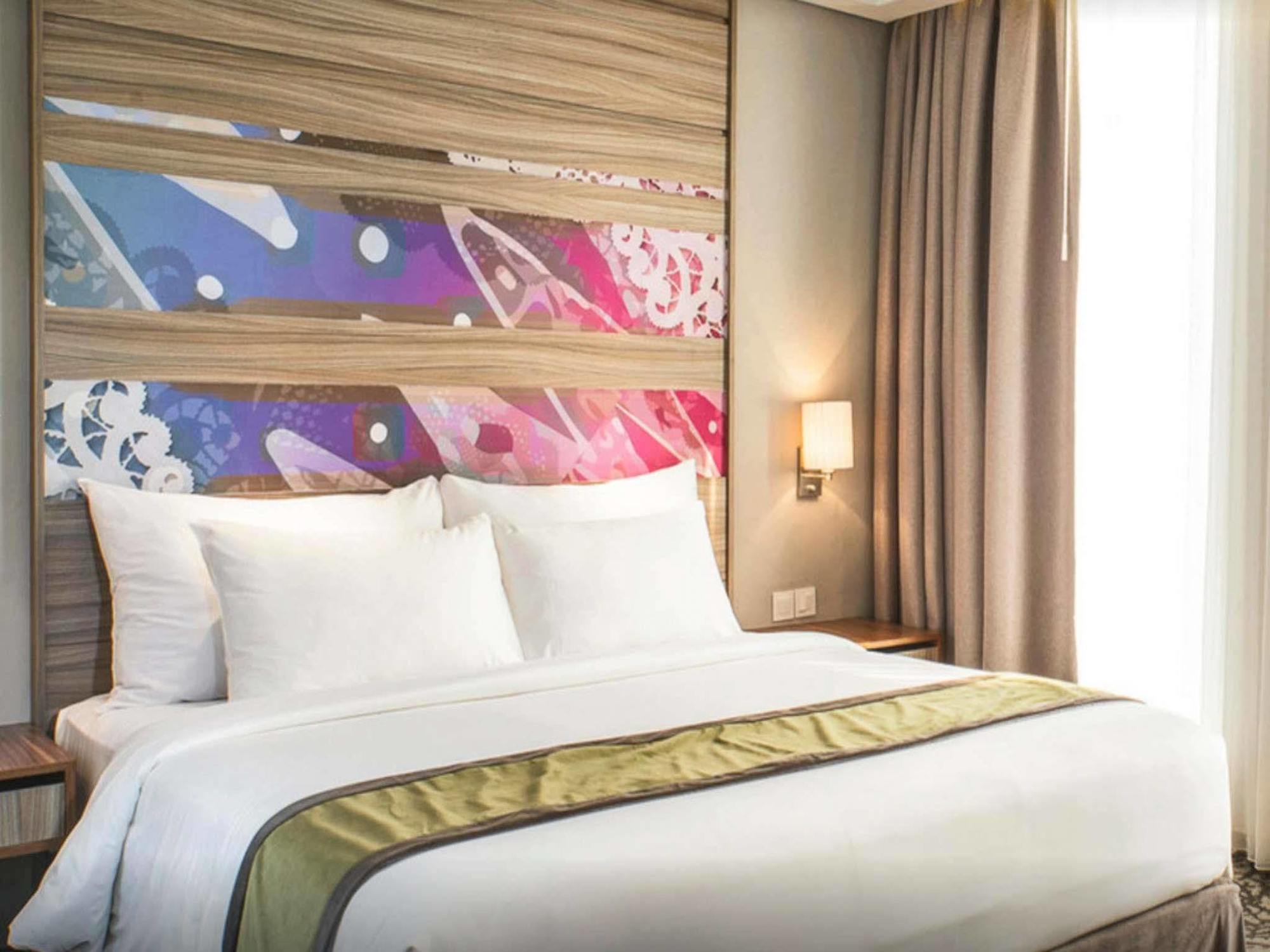 Hotel Grandhika Iskandarsyah Jakarta Exterior photo